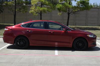 2016 Ford Fusion SE LTHR BK/CAM HTD SEATS PREM WHLS 54K MILES   - Photo 13 - Stafford, TX 77477