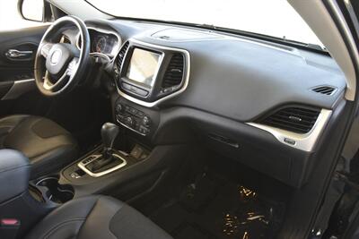 2018 Jeep Cherokee Latitude Plus LTHR NAV 70K LOW MILES NEW TRADE IN   - Photo 29 - Stafford, TX 77477