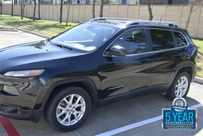 2018 Jeep Cherokee Latitude Plus LTHR NAV 70K LOW MILES NEW TRADE IN   - Photo 7 - Stafford, TX 77477