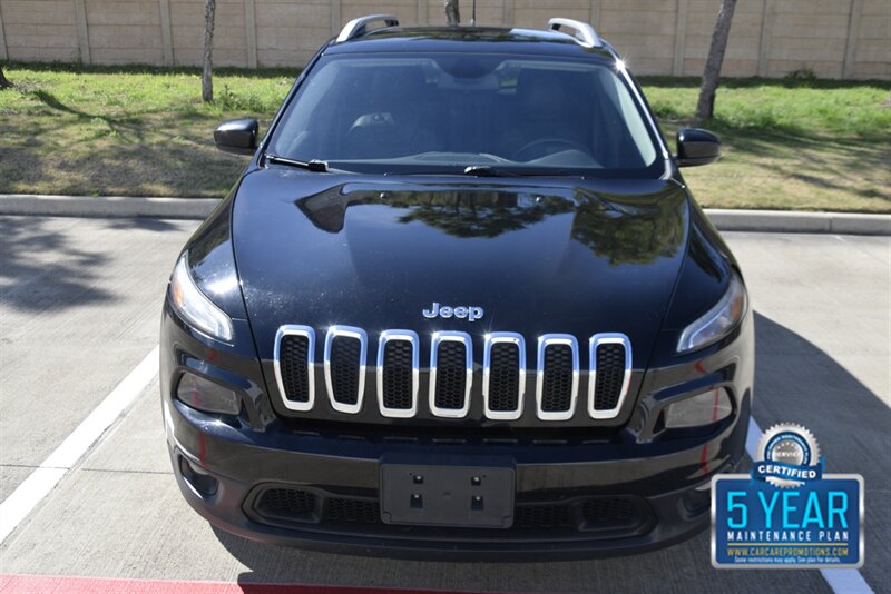 2018 Jeep Cherokee Latitude Plus LTHR NAV 70K LOW MILES NEW TRADE IN  