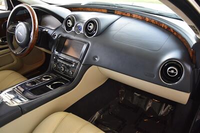 2012 Jaguar XJ L Portfolio NAV BK/CAM HTD/AC STS 44K ORIG MILES   - Photo 29 - Stafford, TX 77477