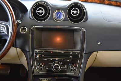 2012 Jaguar XJ L Portfolio NAV BK/CAM HTD/AC STS 44K ORIG MILES   - Photo 27 - Stafford, TX 77477