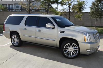 2014 Cadillac Escalade ESV PLATINUM AWD HANDICAP LIFT EQUIPPED LOADED NIC   - Photo 26 - Stafford, TX 77477