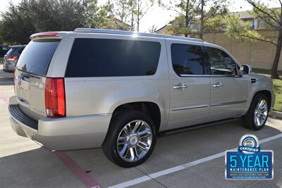 2014 Cadillac Escalade ESV PLATINUM AWD HANDICAP LIFT EQUIPPED LOADED NIC   - Photo 17 - Stafford, TX 77477