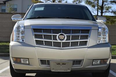 2014 Cadillac Escalade ESV PLATINUM AWD HANDICAP LIFT EQUIPPED LOADED NIC   - Photo 3 - Stafford, TX 77477