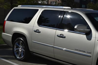 2014 Cadillac Escalade ESV PLATINUM AWD HANDICAP LIFT EQUIPPED LOADED NIC   - Photo 8 - Stafford, TX 77477