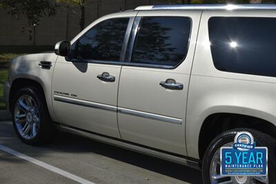 2014 Cadillac Escalade ESV PLATINUM AWD HANDICAP LIFT EQUIPPED LOADED NIC   - Photo 20 - Stafford, TX 77477