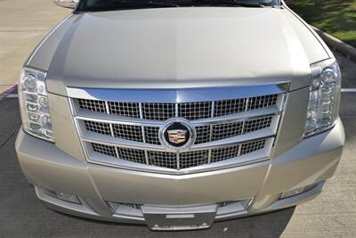 2014 Cadillac Escalade ESV PLATINUM AWD HANDICAP LIFT EQUIPPED LOADED NIC   - Photo 12 - Stafford, TX 77477