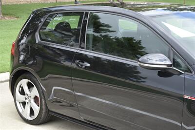 2015 Volkswagen Golf S GTI 6SPD MANUAL HWY MILES FRESH TRADE IN NICE   - Photo 8 - Stafford, TX 77477