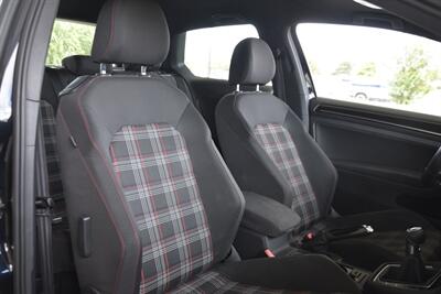 2015 Volkswagen Golf S GTI 6SPD MANUAL HWY MILES FRESH TRADE IN NICE   - Photo 29 - Stafford, TX 77477