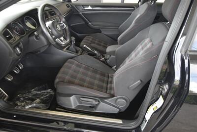 2015 Volkswagen Golf S GTI 6SPD MANUAL HWY MILES FRESH TRADE IN NICE   - Photo 26 - Stafford, TX 77477