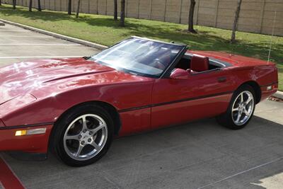 1987 Chevrolet Corvette CONVERTIBLE GREAT CONDITION 6SPD MANUAL 21K MILES   - Photo 7 - Stafford, TX 77477