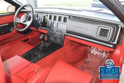 1987 Chevrolet Corvette CONVERTIBLE GREAT CONDITION 6SPD MANUAL 21K MILES   - Photo 24 - Stafford, TX 77477