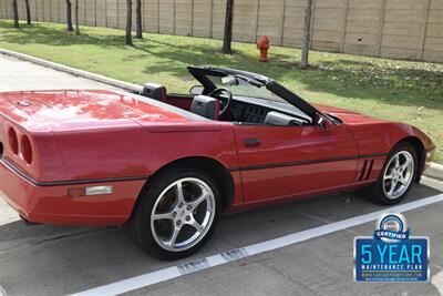 1987 Chevrolet Corvette CONVERTIBLE GREAT CONDITION 6SPD MANUAL 21K MILES   - Photo 16 - Stafford, TX 77477