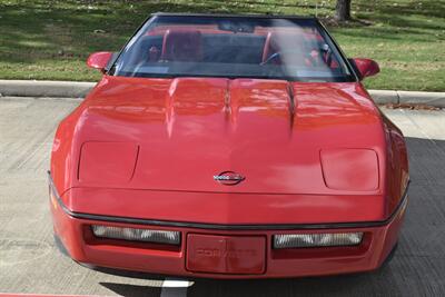 1987 Chevrolet Corvette CONVERTIBLE GREAT CONDITION 6SPD MANUAL 21K MILES   - Photo 2 - Stafford, TX 77477