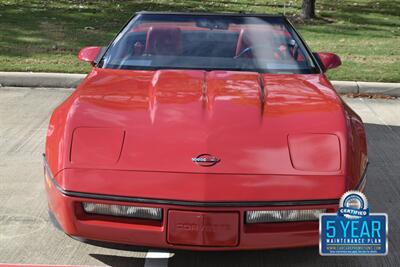 1987 Chevrolet Corvette CONVERTIBLE GREAT CONDITION 6SPD MANUAL 21K MILES   - Photo 2 - Stafford, TX 77477
