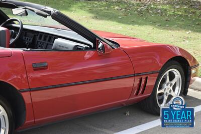 1987 Chevrolet Corvette CONVERTIBLE GREAT CONDITION 6SPD MANUAL 21K MILES   - Photo 18 - Stafford, TX 77477