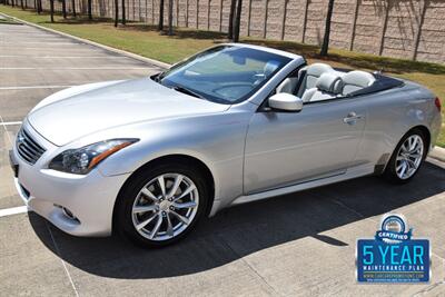 2013 INFINITI G37 CONVERTIBLE GREAT CONDITION FRESH TRADE LADY OWNED   - Photo 5 - Stafford, TX 77477