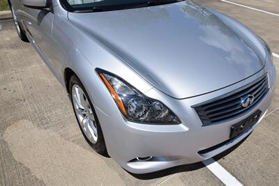 2013 INFINITI G37 CONVERTIBLE GREAT CONDITION FRESH TRADE LADY OWNED   - Photo 11 - Stafford, TX 77477