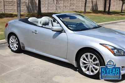 2013 INFINITI G37 CONVERTIBLE GREAT CONDITION FRESH TRADE LADY OWNED   - Photo 6 - Stafford, TX 77477