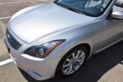 2013 INFINITI G37 CONVERTIBLE GREAT CONDITION FRESH TRADE LADY OWNED   - Photo 10 - Stafford, TX 77477