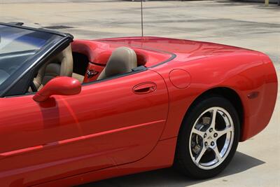 2004 Chevrolet Corvette CONVERTIBLE AUTOMATIC LOADED IMMACULATE HUD   - Photo 9 - Stafford, TX 77477