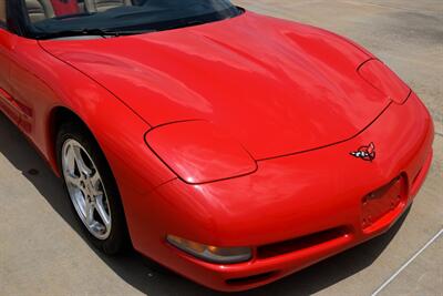 2004 Chevrolet Corvette CONVERTIBLE AUTOMATIC LOADED IMMACULATE HUD   - Photo 11 - Stafford, TX 77477