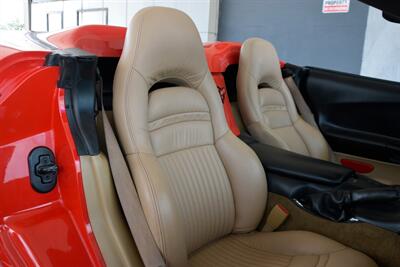 2004 Chevrolet Corvette CONVERTIBLE AUTOMATIC LOADED IMMACULATE HUD   - Photo 28 - Stafford, TX 77477