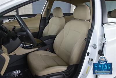 2015 Hyundai Sonata Hybrid 50K ORIG MILES FRESH TRADE IN CLEAN   - Photo 32 - Stafford, TX 77477
