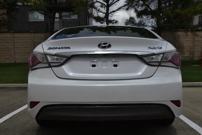 2015 Hyundai Sonata Hybrid 50K ORIG MILES FRESH TRADE IN CLEAN   - Photo 20 - Stafford, TX 77477