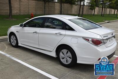 2015 Hyundai Sonata Hybrid 50K ORIG MILES FRESH TRADE IN CLEAN   - Photo 13 - Stafford, TX 77477