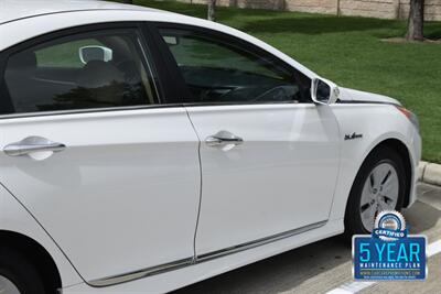 2015 Hyundai Sonata Hybrid 50K ORIG MILES FRESH TRADE IN CLEAN   - Photo 18 - Stafford, TX 77477