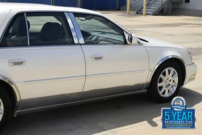 2009 Cadillac DTS PLATINUM LUXURY NAV ROOF CHROME PKG FRESH TRADE IN   - Photo 18 - Stafford, TX 77477