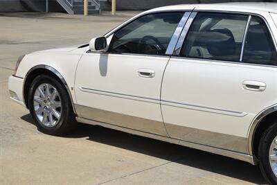 2009 Cadillac DTS PLATINUM LUXURY NAV ROOF CHROME PKG FRESH TRADE IN   - Photo 17 - Stafford, TX 77477