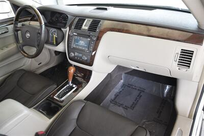 2009 Cadillac DTS PLATINUM LUXURY NAV ROOF CHROME PKG FRESH TRADE IN   - Photo 28 - Stafford, TX 77477