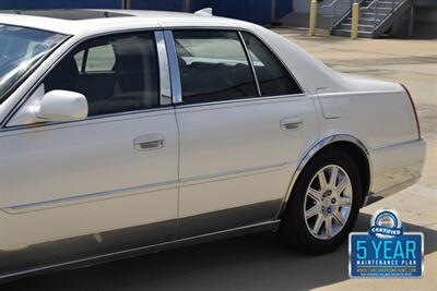 2009 Cadillac DTS PLATINUM LUXURY NAV ROOF CHROME PKG FRESH TRADE IN   - Photo 9 - Stafford, TX 77477