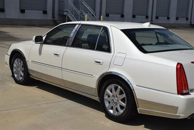 2009 Cadillac DTS PLATINUM LUXURY NAV ROOF CHROME PKG FRESH TRADE IN   - Photo 15 - Stafford, TX 77477