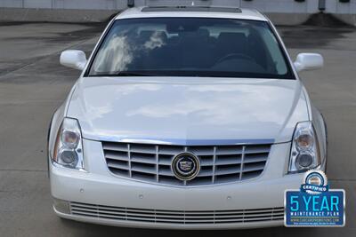 2009 Cadillac DTS PLATINUM LUXURY NAV ROOF CHROME PKG FRESH TRADE IN   - Photo 2 - Stafford, TX 77477