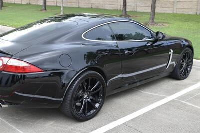 2008 Jaguar XK XKR COUPE 77K LOW MILES ALL OPTIONS FRESH TRADE   - Photo 16 - Stafford, TX 77477