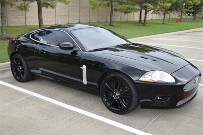 2008 Jaguar XK XKR COUPE 77K LOW MILES ALL OPTIONS FRESH TRADE   - Photo 4 - Stafford, TX 77477
