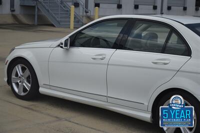 2011 Mercedes-Benz C 300 LUXURY LOADED 66K LOW MILES FRESH TRADE   - Photo 17 - Stafford, TX 77477