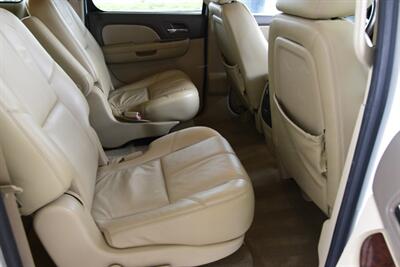 2010 Chevrolet Suburban Z71 4X4 NAV BK/CAM ROOF FRESH TRADE IN NICE   - Photo 34 - Stafford, TX 77477