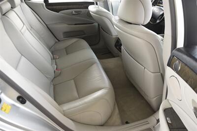 2010 Lexus LS 460 NAV BK/CAM HTD/COOLED STS NEW TRADE IN CLEAN   - Photo 37 - Stafford, TX 77477