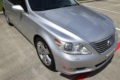 2010 Lexus LS 460 NAV BK/CAM HTD/COOLED STS NEW TRADE IN CLEAN   - Photo 11 - Stafford, TX 77477