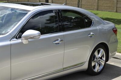 2010 Lexus LS 460 NAV BK/CAM HTD/COOLED STS NEW TRADE IN CLEAN   - Photo 9 - Stafford, TX 77477