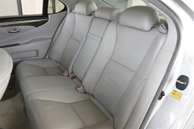 2010 Lexus LS 460 NAV BK/CAM HTD/COOLED STS NEW TRADE IN CLEAN   - Photo 38 - Stafford, TX 77477