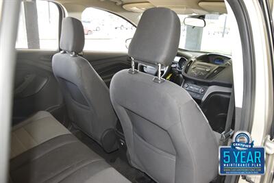 2018 Ford Escape S ALL PWR 88K HWY MILES FRESH TRADE IN NICE   - Photo 35 - Stafford, TX 77477