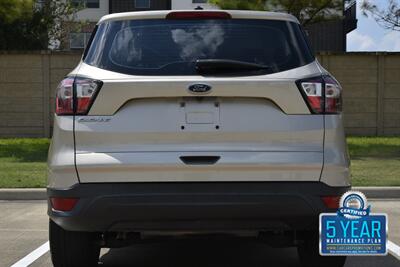 2018 Ford Escape S ALL PWR 88K HWY MILES FRESH TRADE IN NICE   - Photo 20 - Stafford, TX 77477