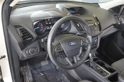 2018 Ford Escape S ALL PWR 88K HWY MILES FRESH TRADE IN NICE   - Photo 28 - Stafford, TX 77477