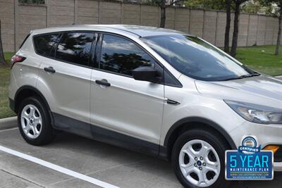 2018 Ford Escape S ALL PWR 88K HWY MILES FRESH TRADE IN NICE   - Photo 6 - Stafford, TX 77477